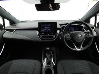 2018 Toyota COROLLA - Thumbnail