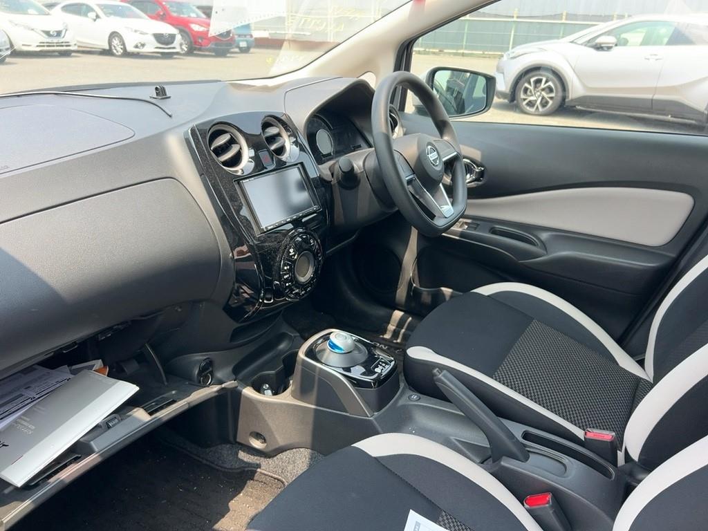 2020 Nissan NOTE