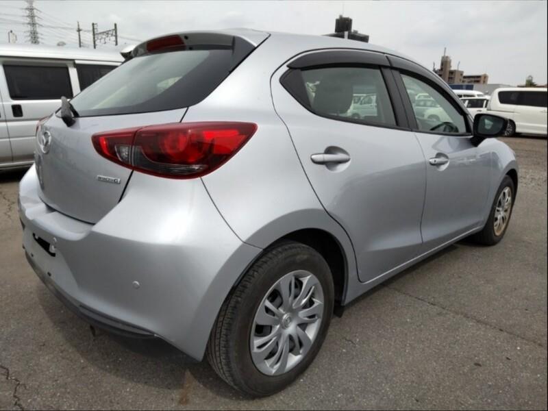 2021 Mazda 2