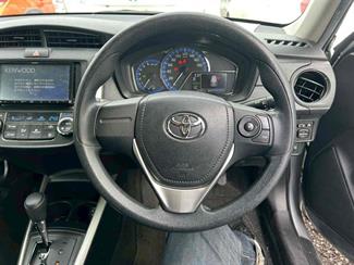 2020 Toyota COROLLA - Thumbnail