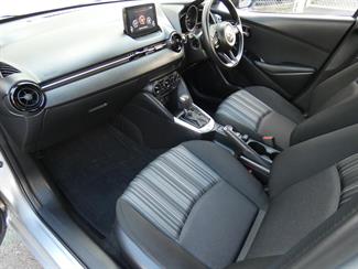 2020 Mazda 2 - Thumbnail