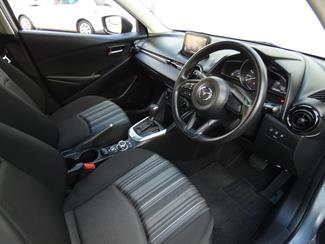 2020 Mazda 2 - Thumbnail