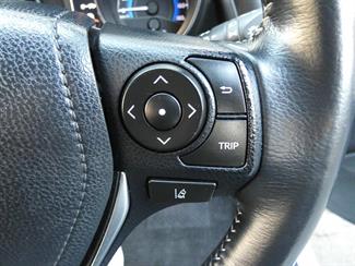 2017 Toyota AURIS - Thumbnail