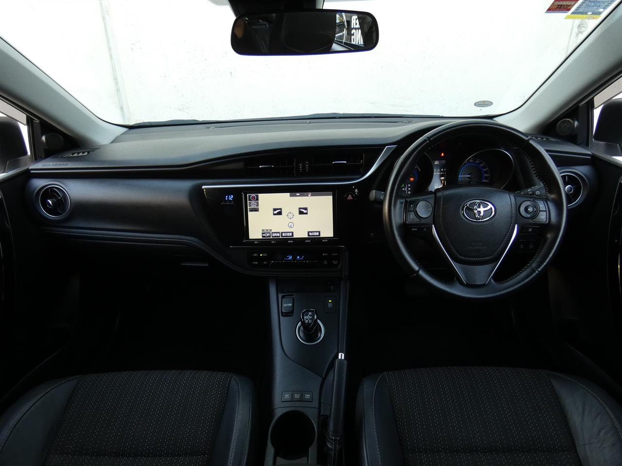 2017 Toyota AURIS