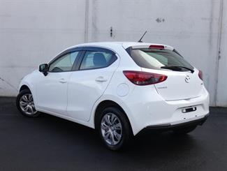 2020 Mazda 2 - Thumbnail