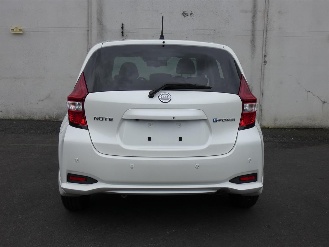 2017 Nissan NOTE