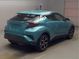 2017 Toyota C-HR - Thumbnail
