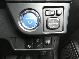 2021 Toyota COROLLA - Thumbnail