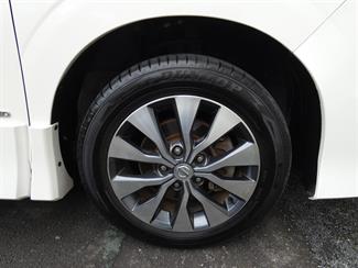2016 Nissan SERENA - Thumbnail