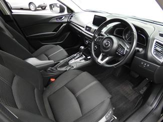 2016 Mazda AXELA - Thumbnail