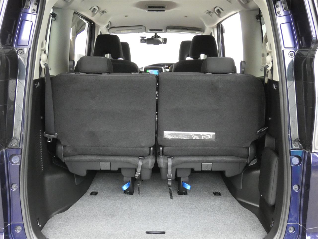 2018 Nissan SERENA