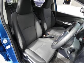2016 Toyota VITZ - Thumbnail
