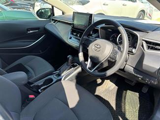 2020 Toyota COROLLA - Thumbnail