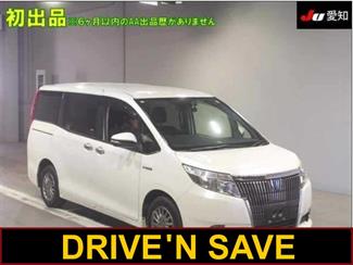 2015 Toyota Esquire - Thumbnail