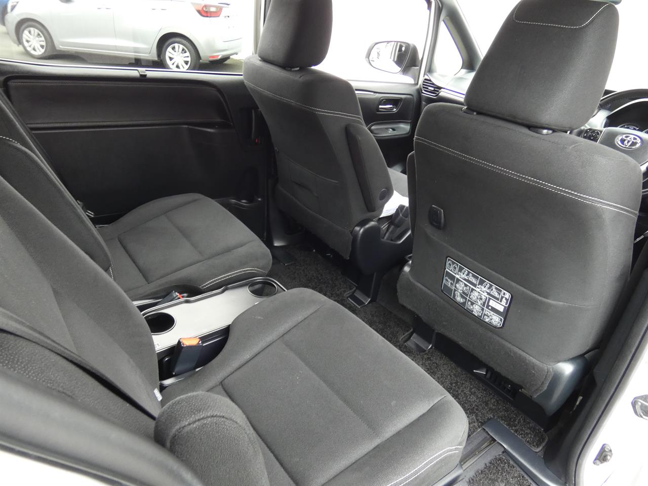 2015 Toyota Esquire