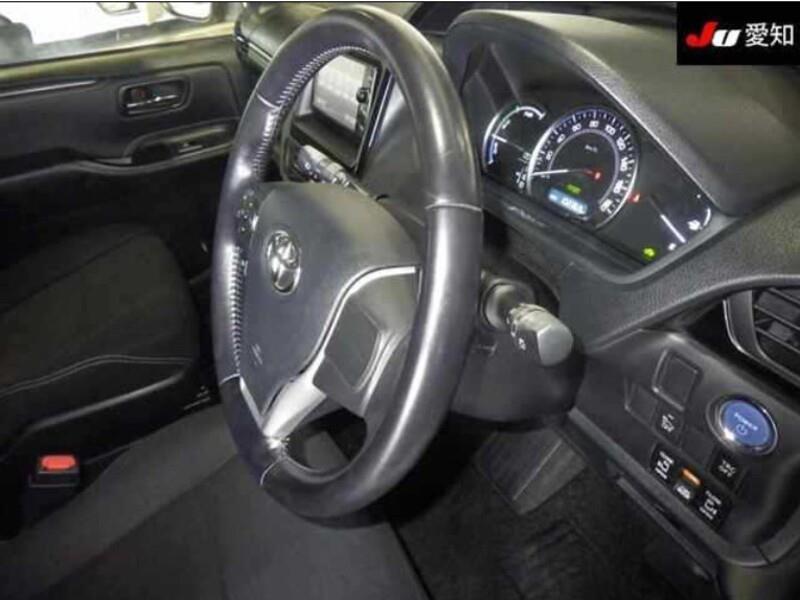2015 Toyota Esquire