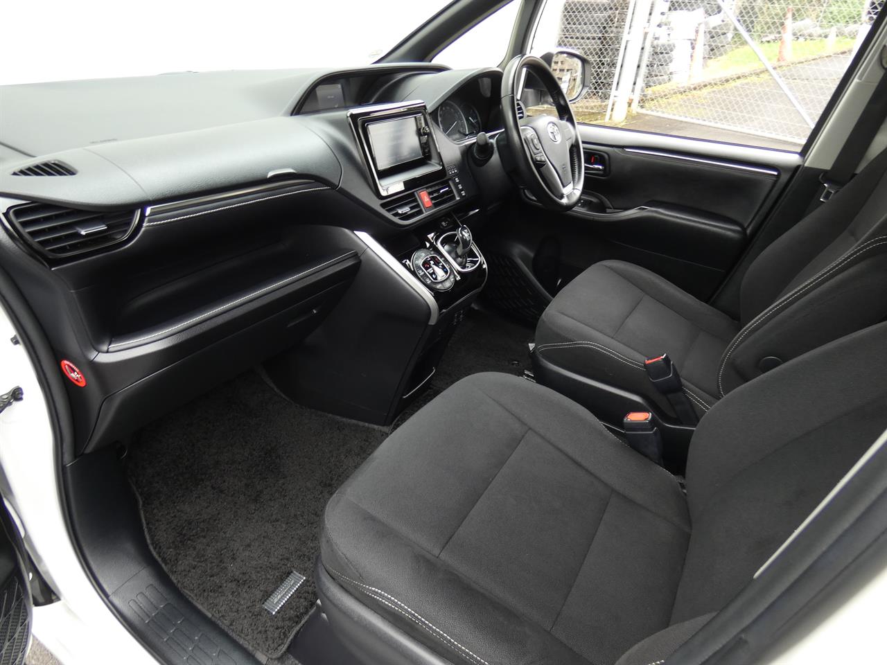 2015 Toyota Esquire