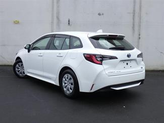 2021 Toyota COROLLA - Thumbnail