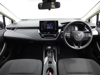 2021 Toyota COROLLA - Thumbnail