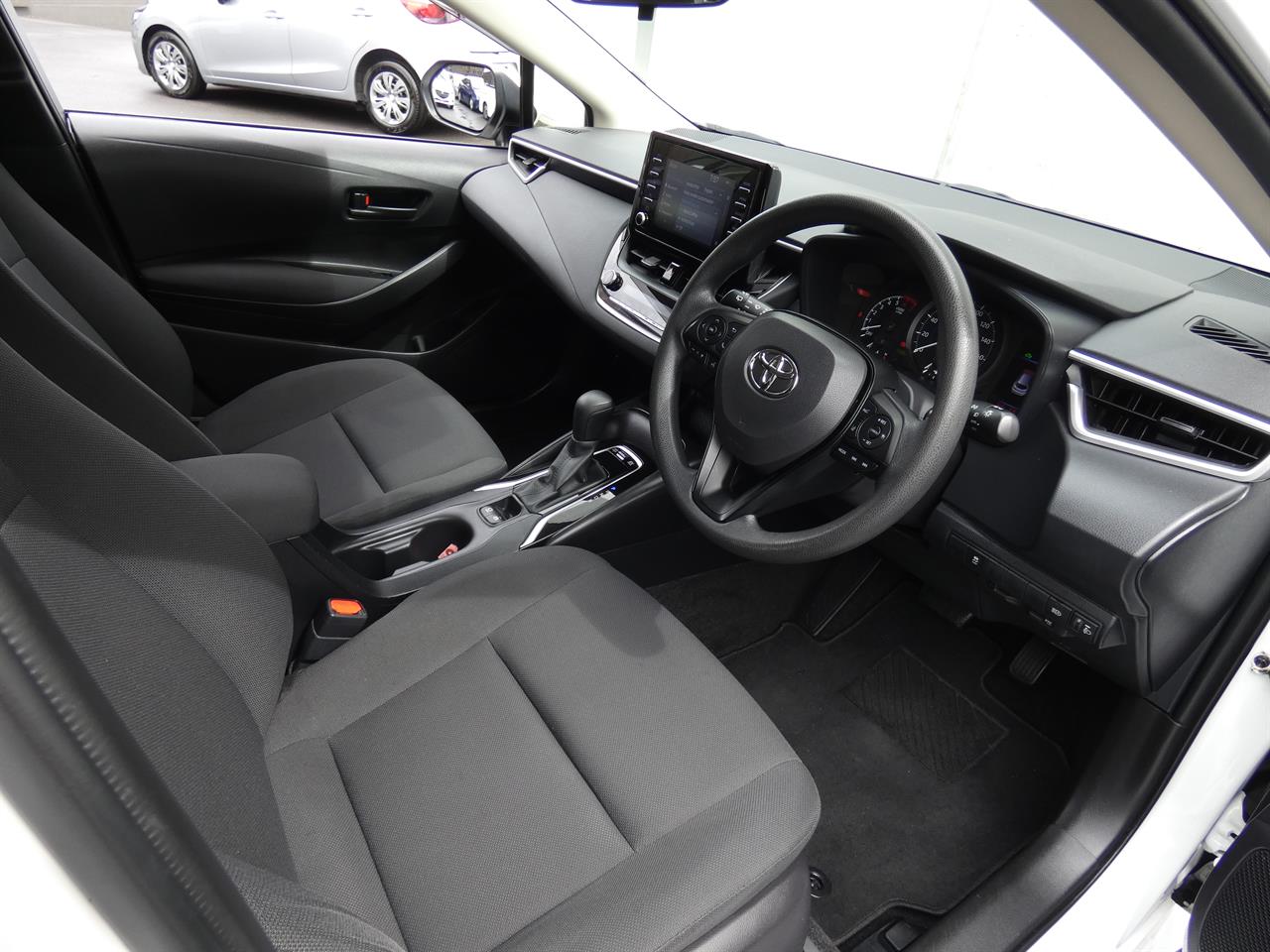 2021 Toyota COROLLA