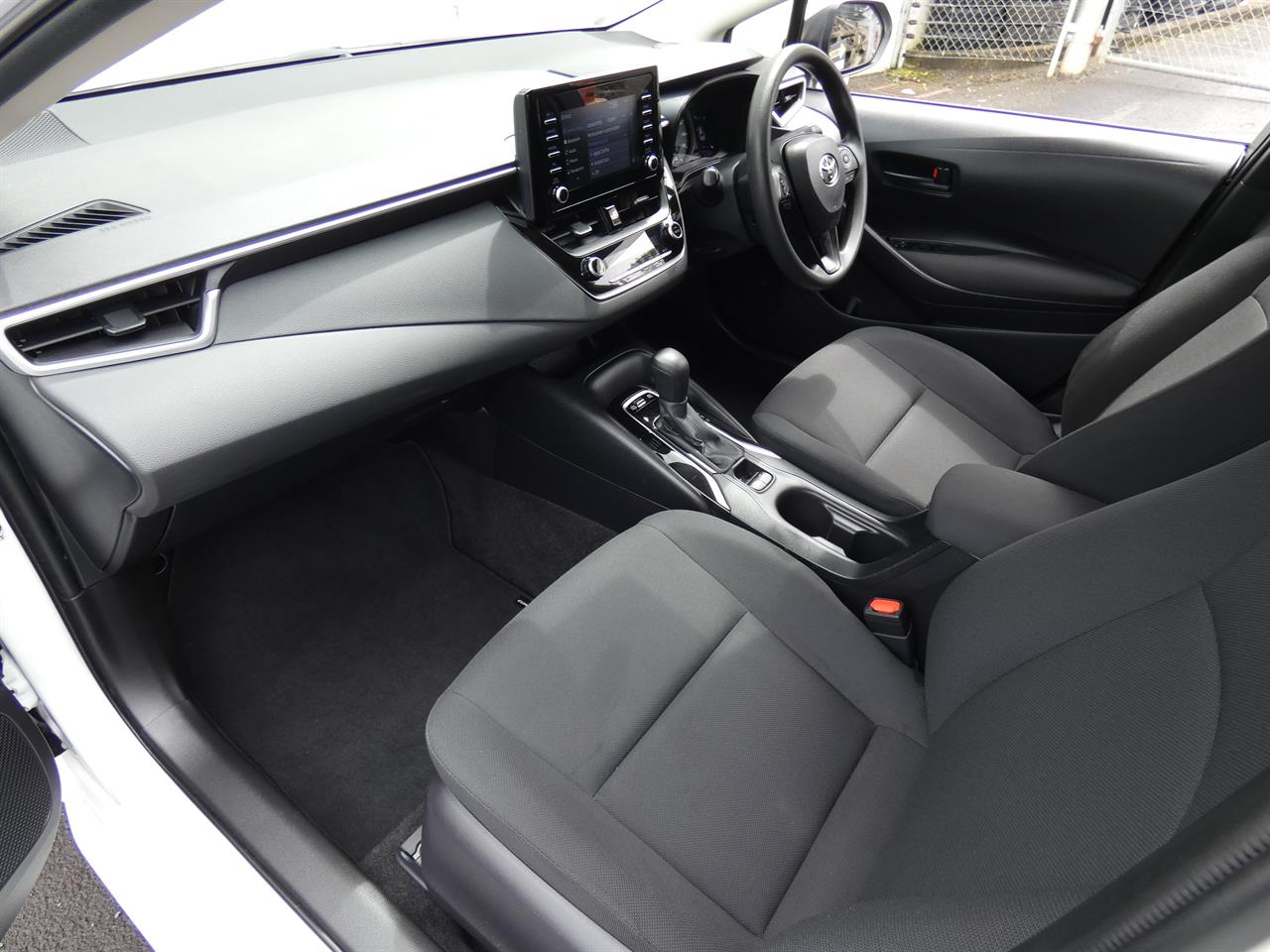 2021 Toyota COROLLA