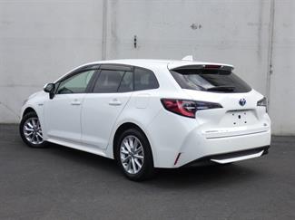 2020 Toyota COROLLA - Thumbnail