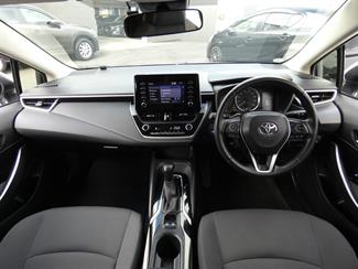 2020 Toyota COROLLA - Thumbnail