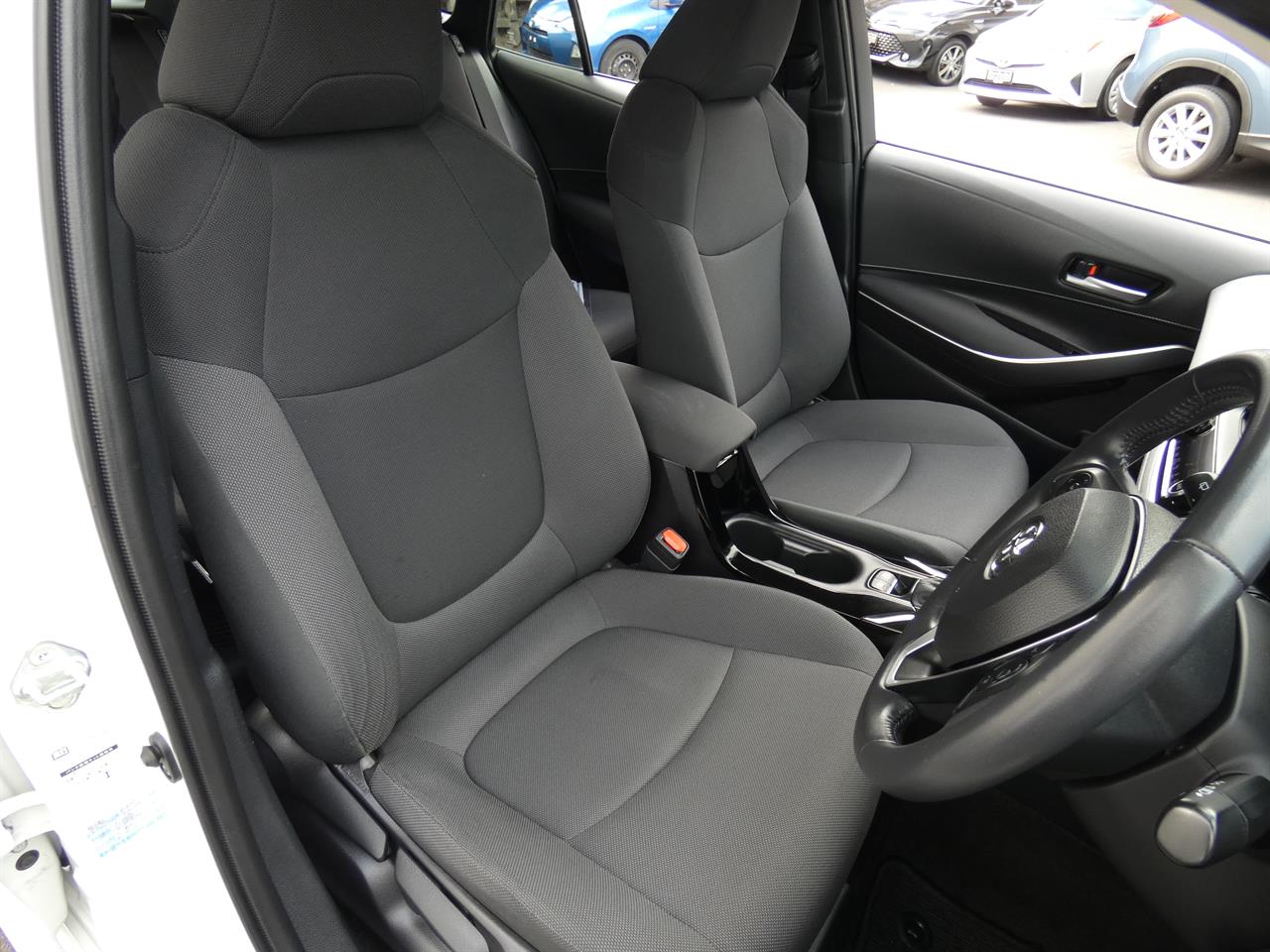 2020 Toyota COROLLA
