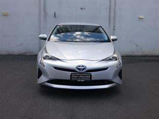 2017 Toyota Prius - Thumbnail