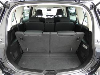 2015 Mazda Premacy - Thumbnail