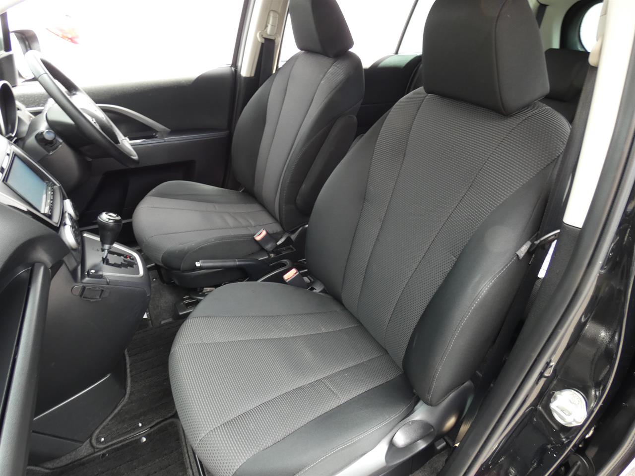 2015 Mazda Premacy
