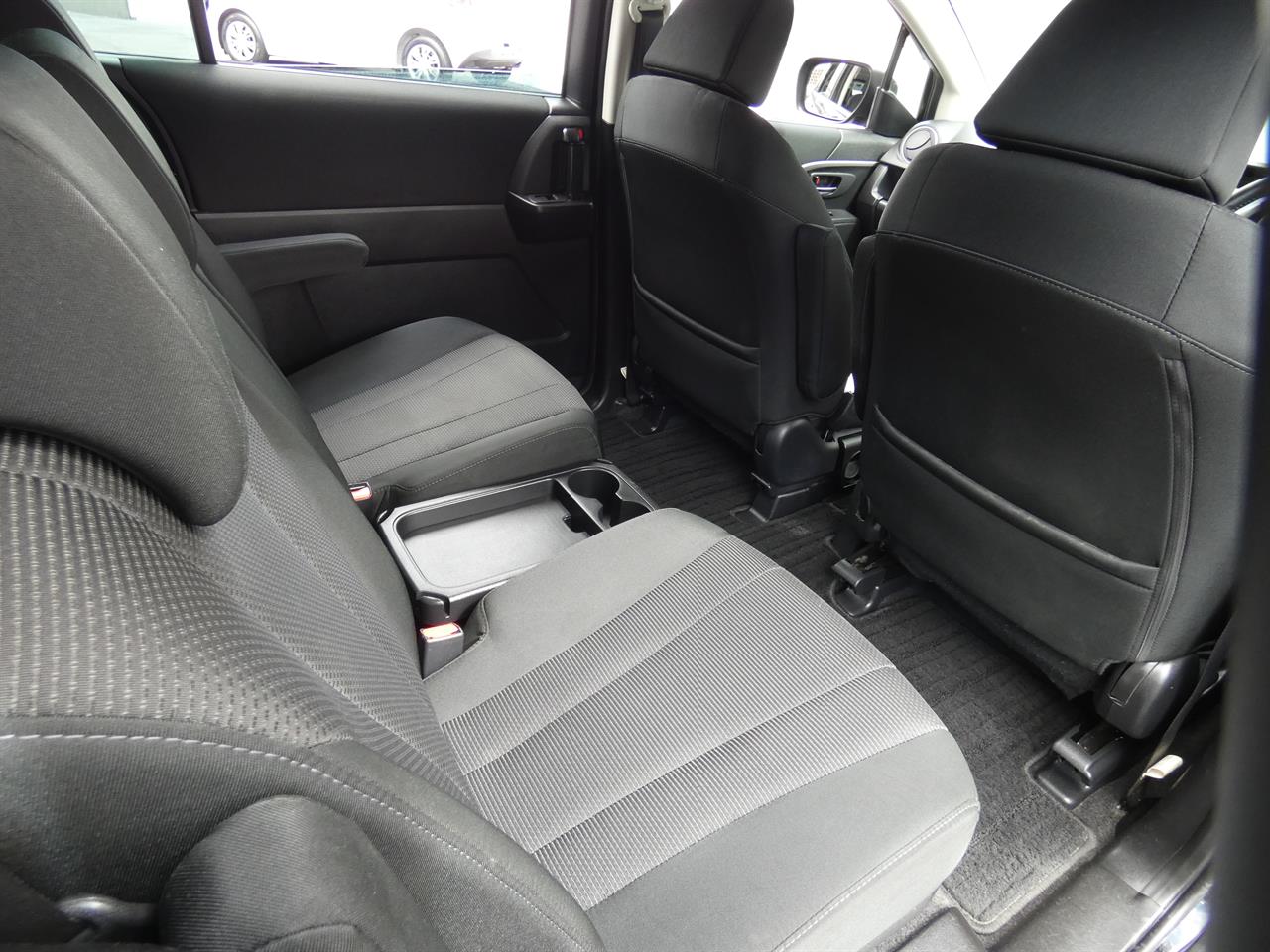 2015 Mazda Premacy