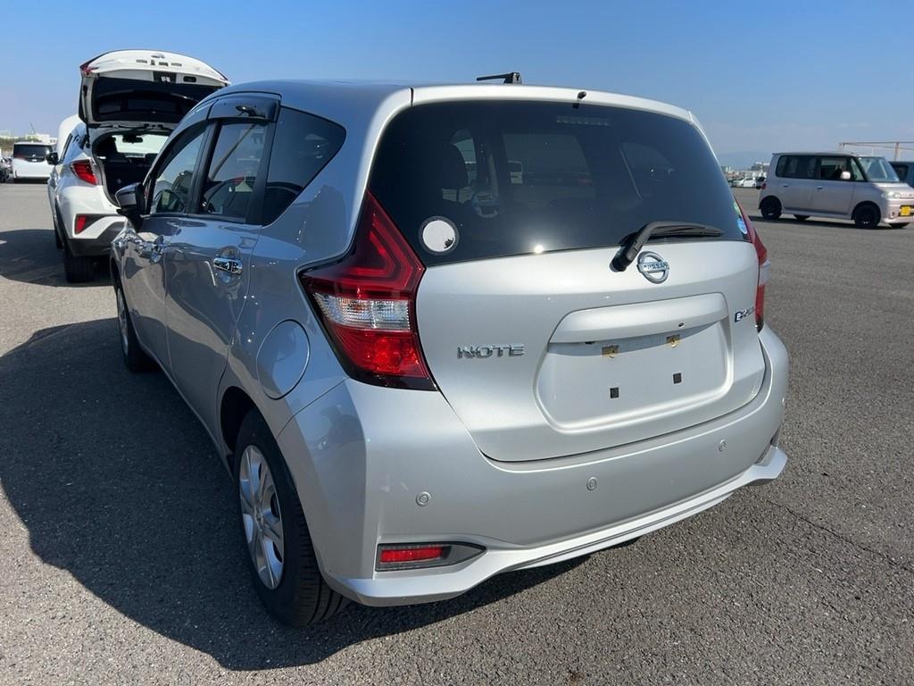 2020 Nissan NOTE