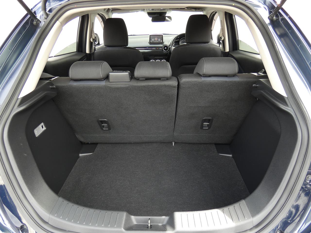 2015 Mazda DEMIO