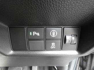 2020 Honda FIT - Thumbnail
