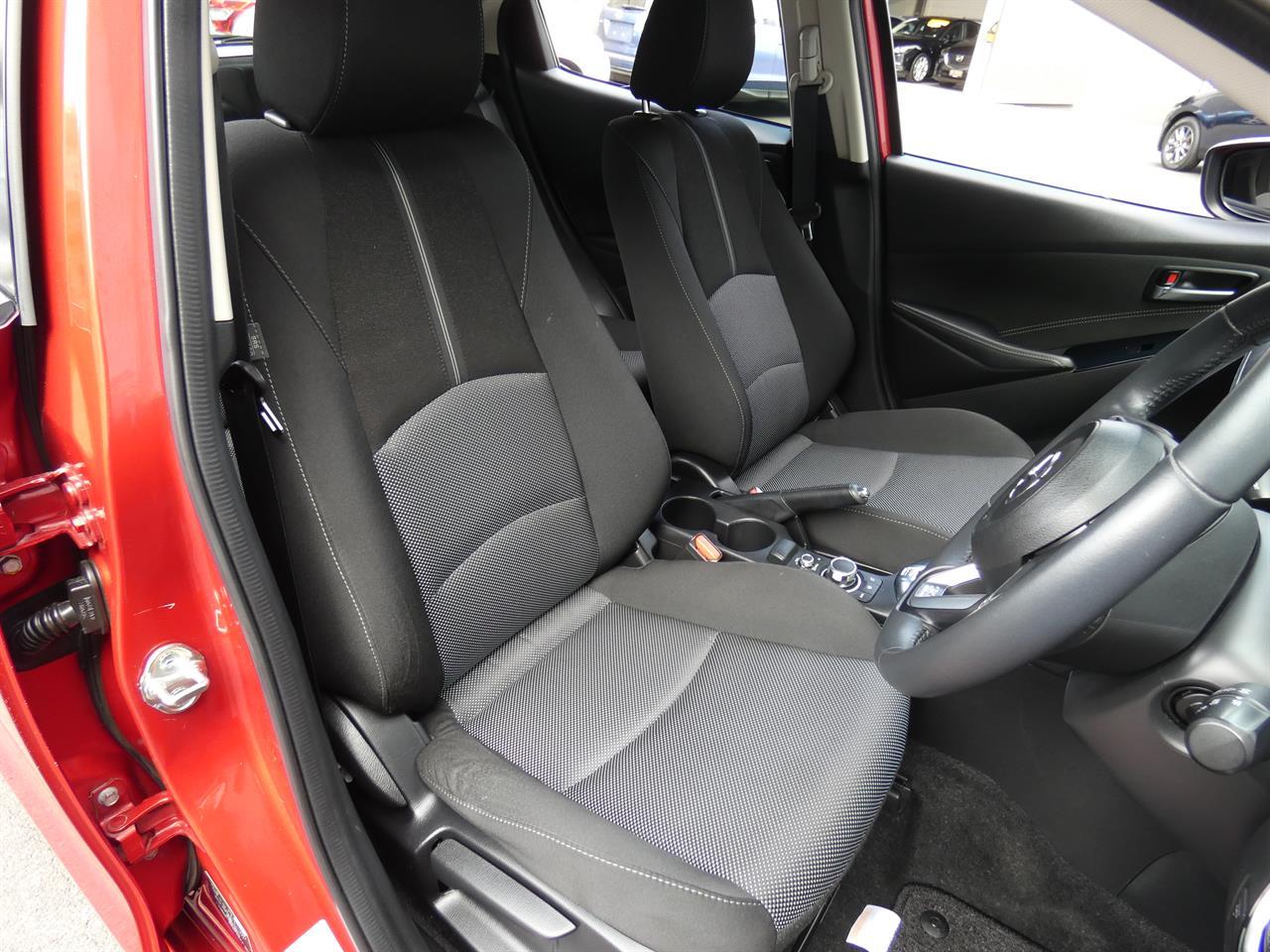 2017 Mazda DEMIO