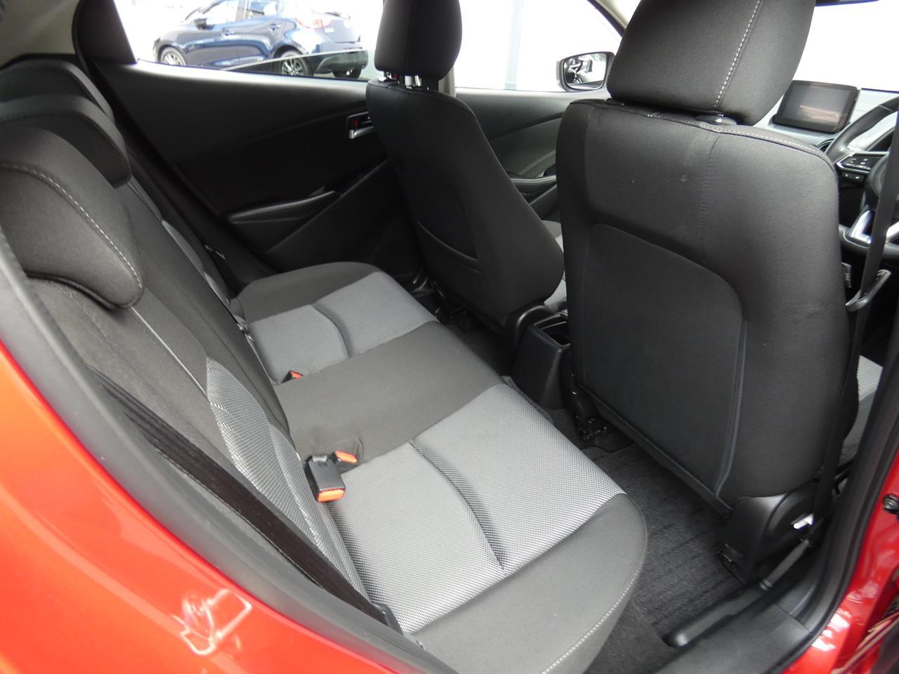2017 Mazda DEMIO