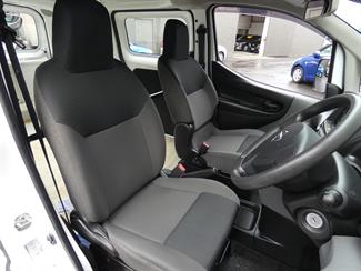 2020 Nissan NV200 - Thumbnail