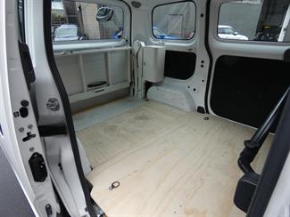 2020 Nissan NV200 - Thumbnail