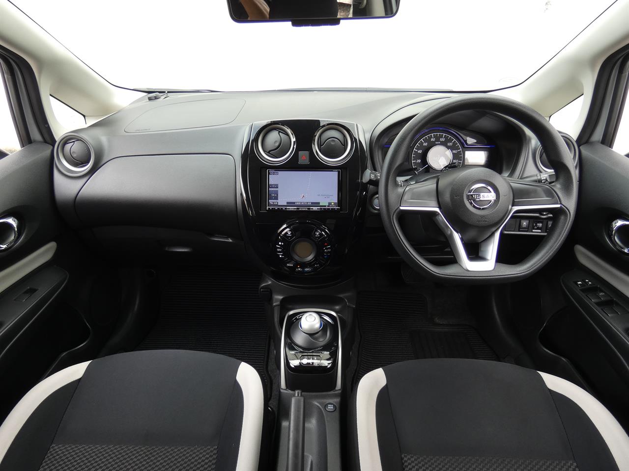 2020 Nissan NOTE