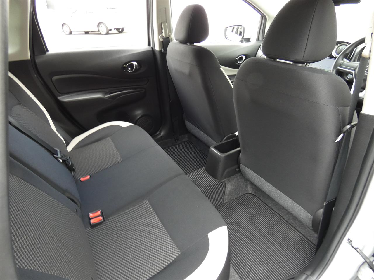 2020 Nissan NOTE