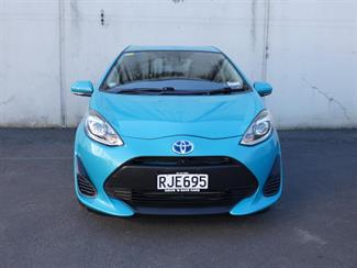 2019 Toyota AQUA - Thumbnail