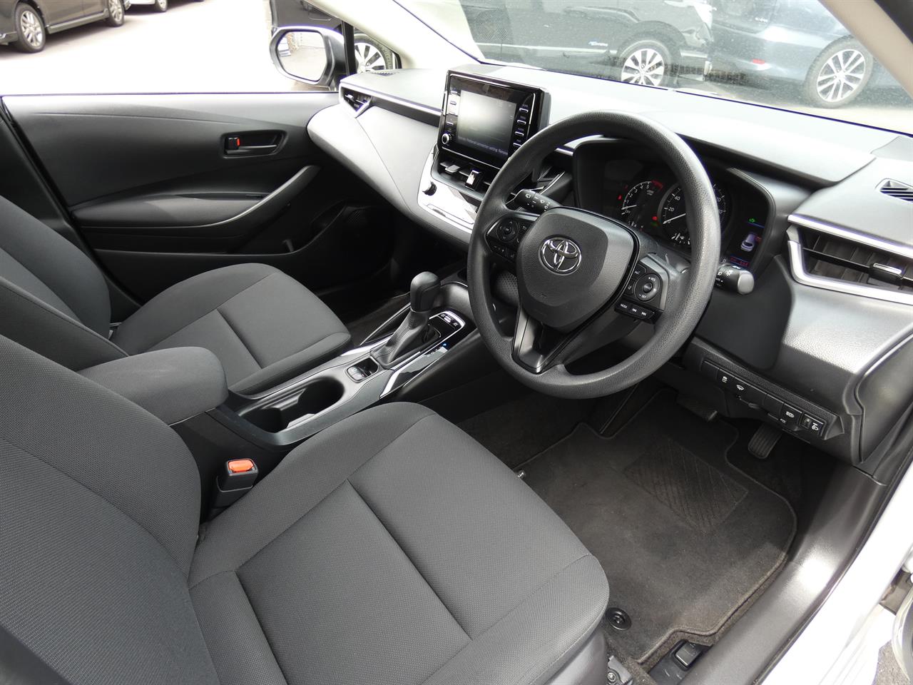 2021 Toyota COROLLA