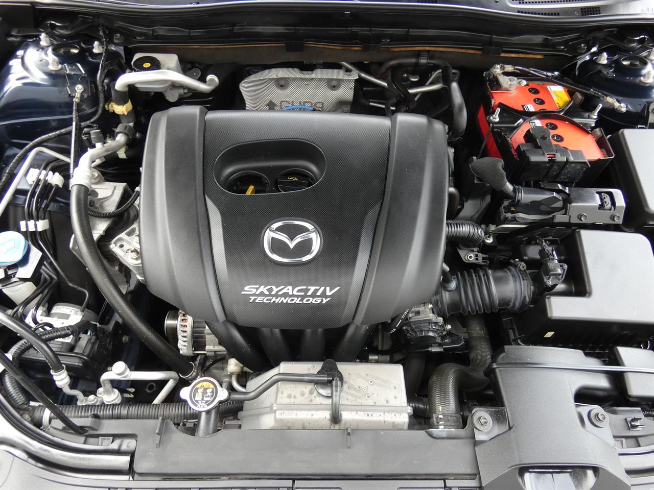 2016 Mazda AXELA