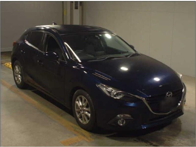 2016 Mazda AXELA