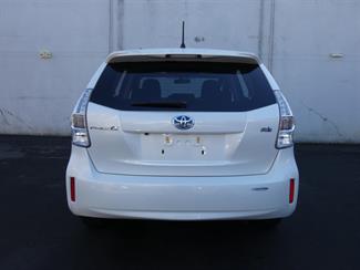 2014 Toyota Prius - Thumbnail