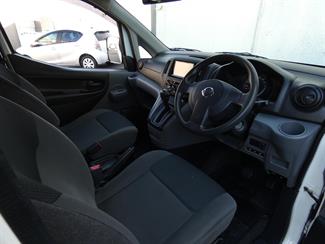 2020 Nissan NV200 - Thumbnail