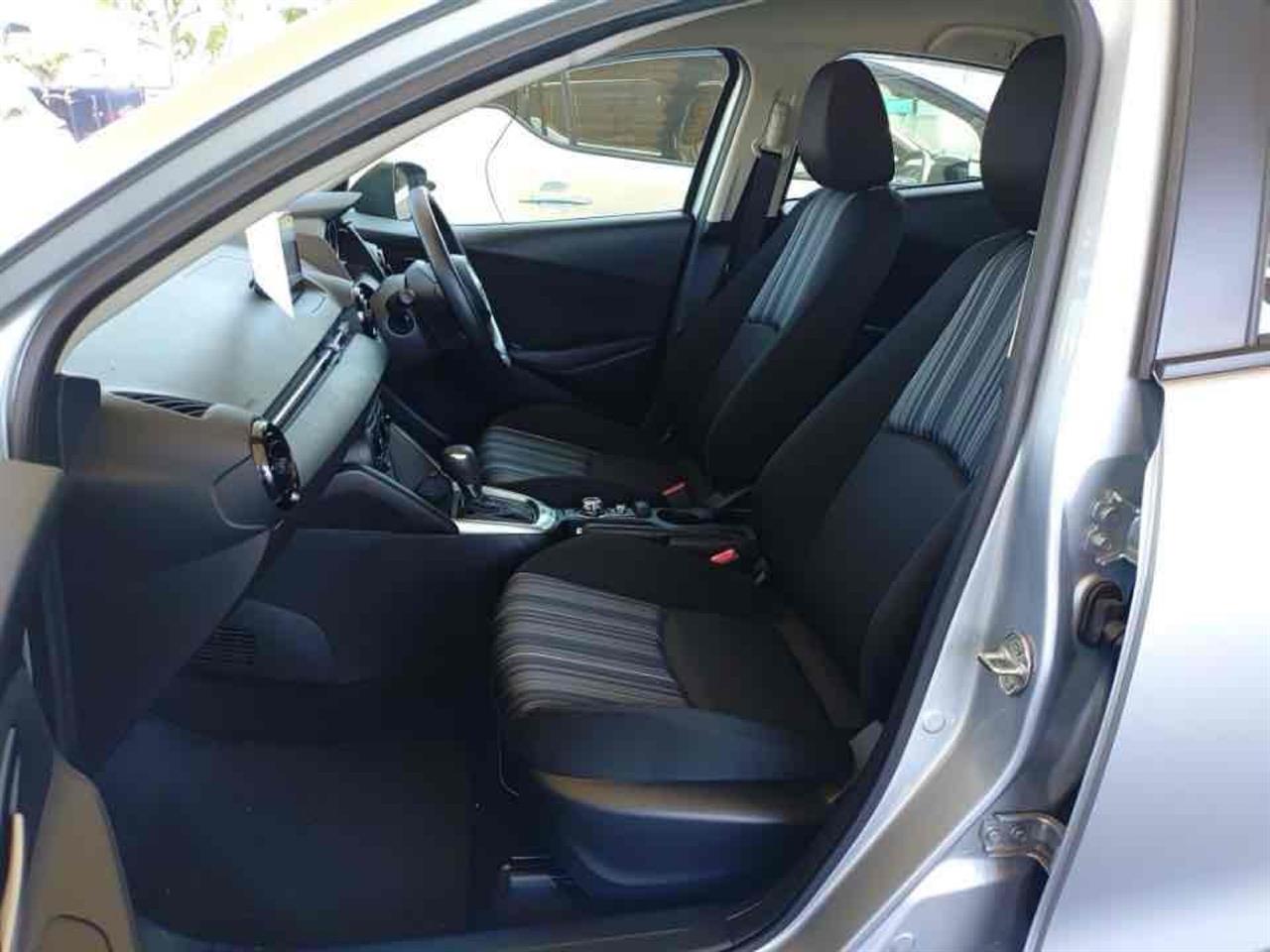2017 Mazda DEMIO