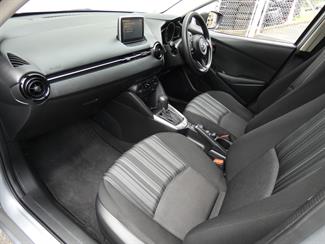 2017 Mazda DEMIO - Thumbnail