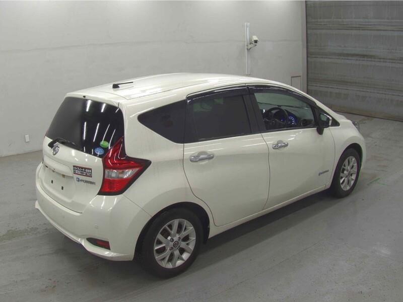 2020 Nissan NOTE